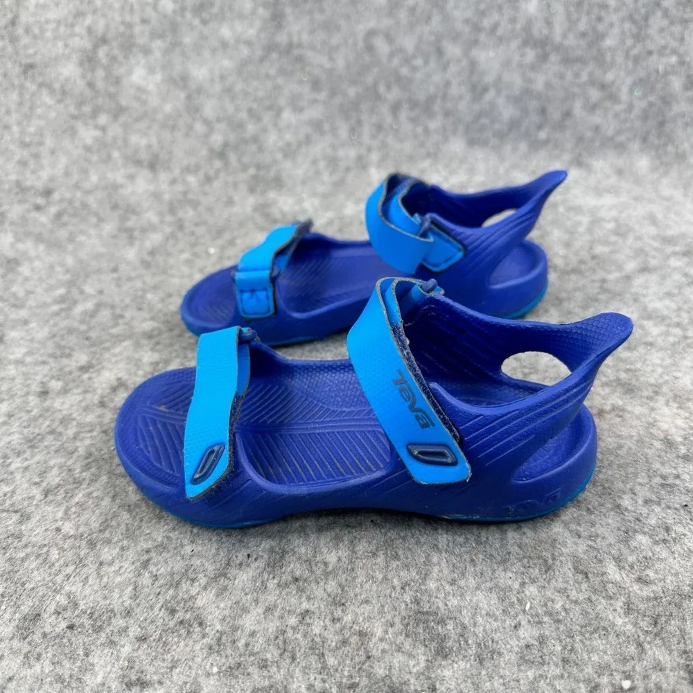 Teva Barracuda Kids Sandals Size 6 Blue Water Sport Hook Loop Strap Shoes